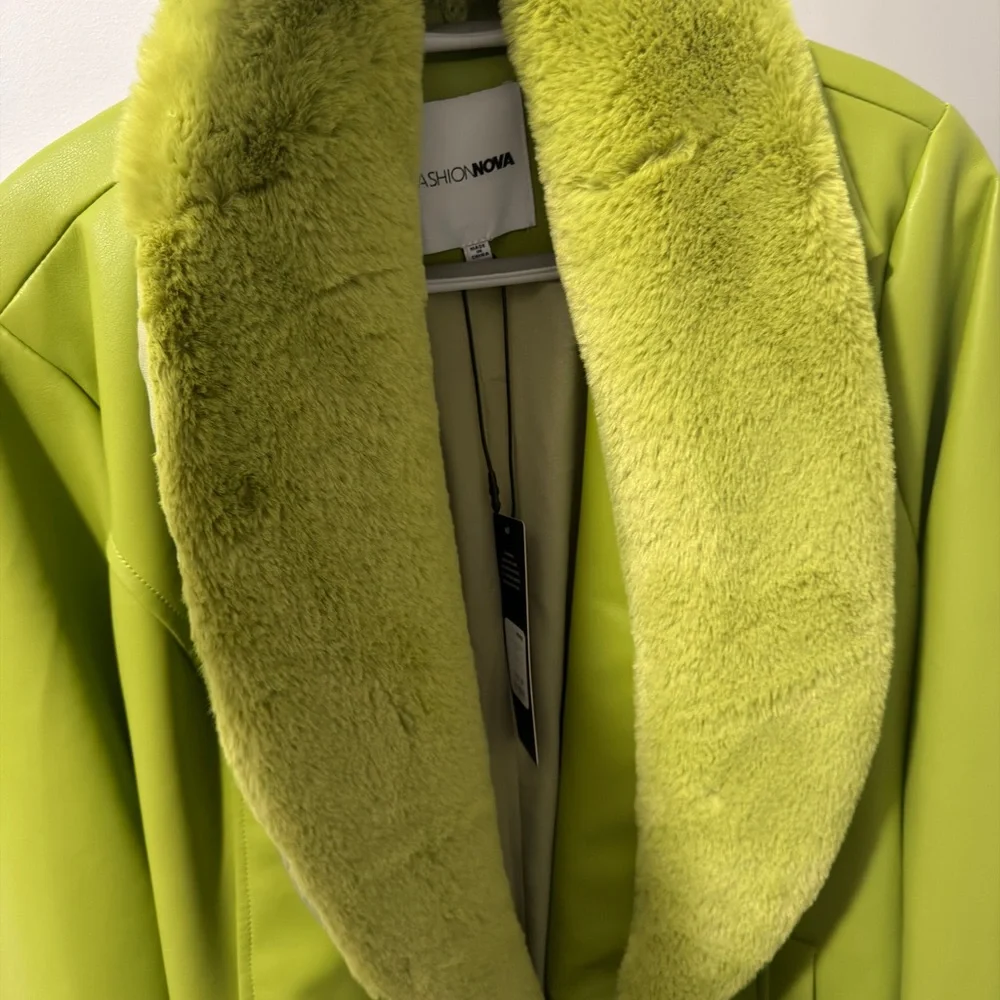 Fashion Nova Lime Green Teddy Jacket - Picture 2 of 4